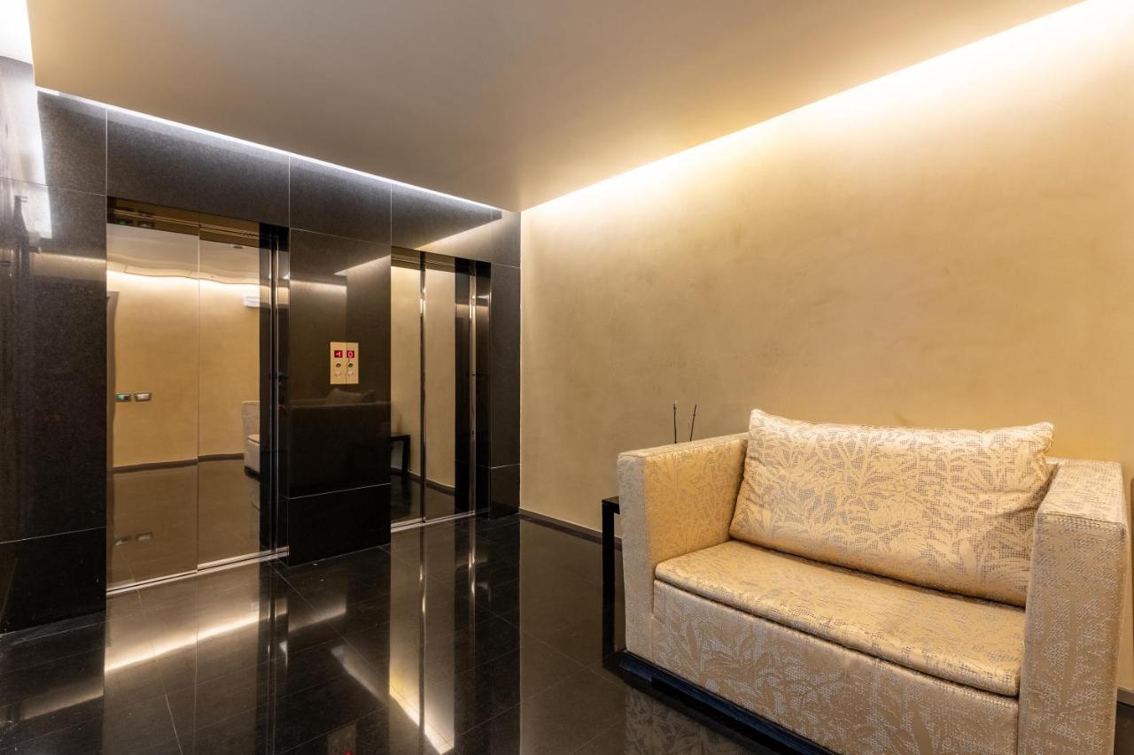 Nj Hotels & Apartments San Pietro All'Orto 6 Milano Eksteriør billede