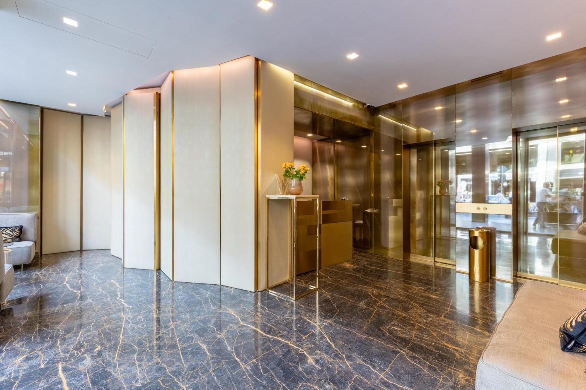 Nj Hotels & Apartments San Pietro All'Orto 6 Milano Eksteriør billede